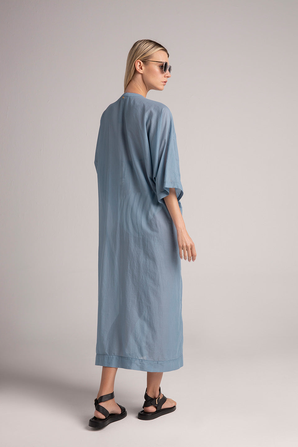 LIGHT BLUE LONG KIMONO