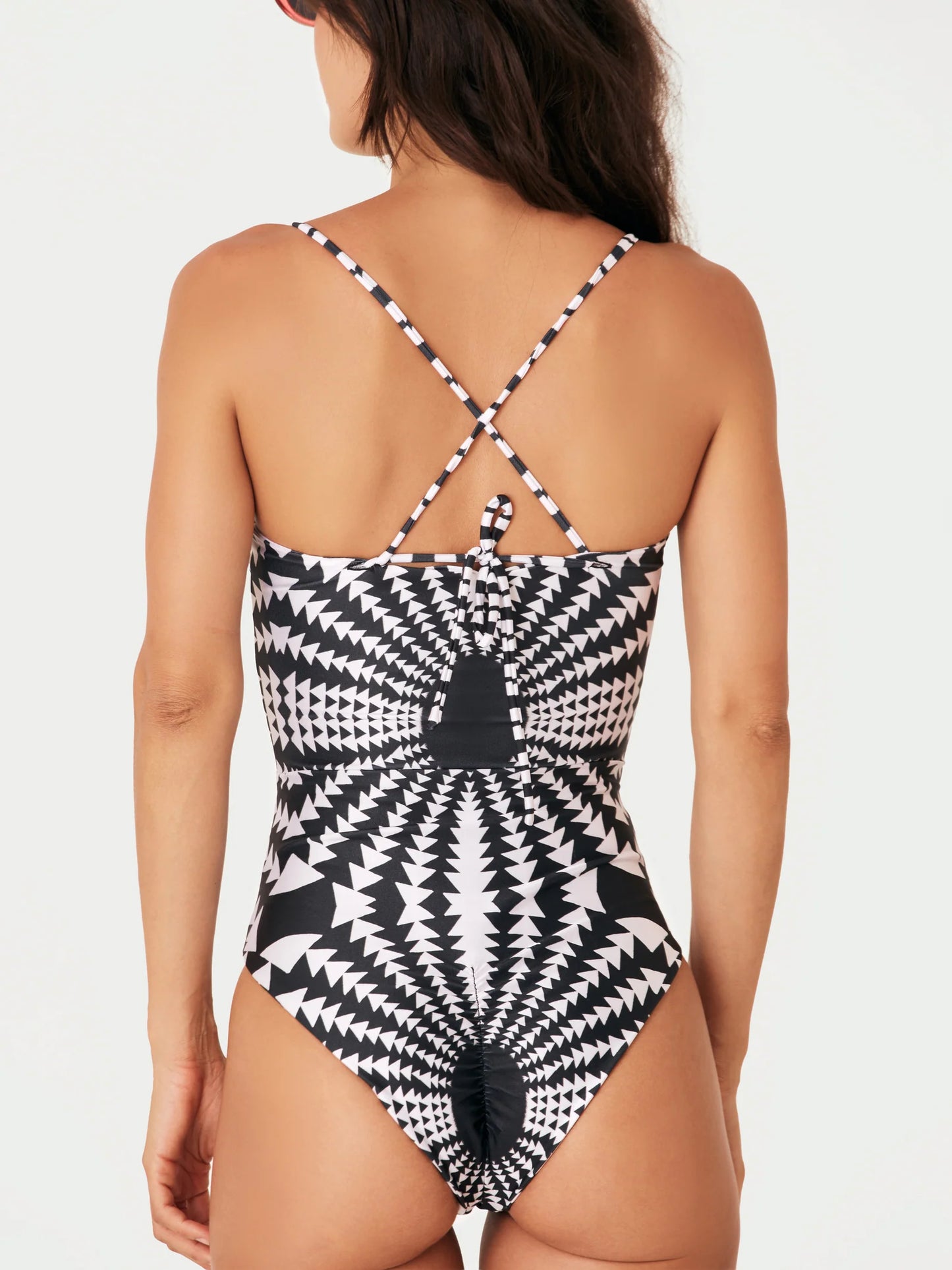 PARADISE FEELING BLACK ONE PIECE