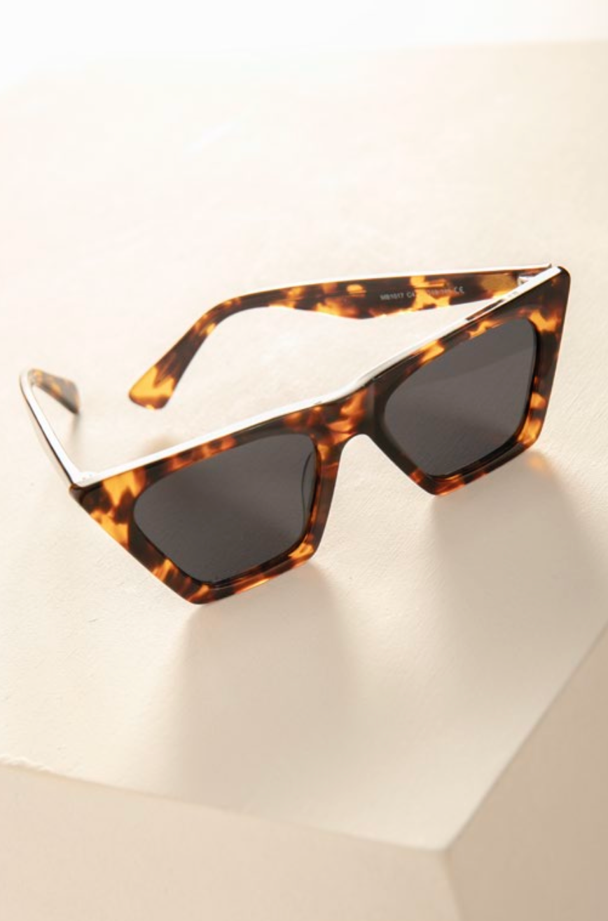 CAREY SQUARE SUNGLASSES